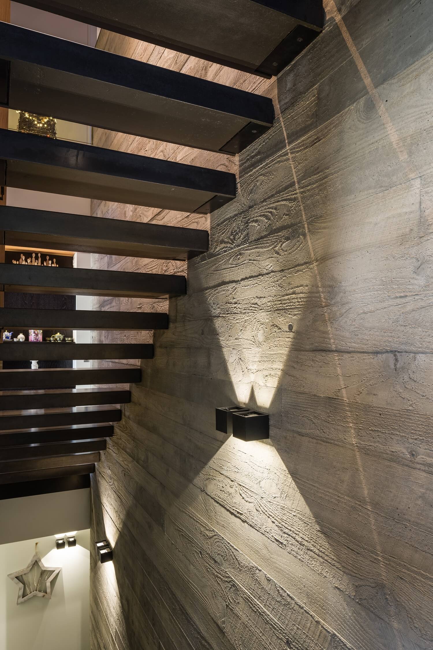 Scarborough BÃªton Brut House by Young Architects